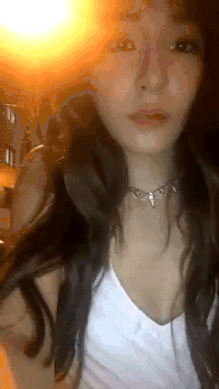 黄美英 女朋友 漂亮 灯光