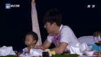 甜馨 喷水 搞怪 出去不易
