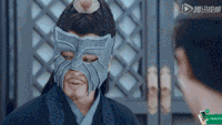 呆萌 惊讶 鬼先生 面具 走 大眼睛