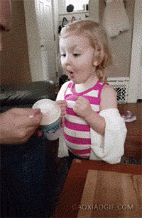 小美女 吃惊 最爱 冰淇淋