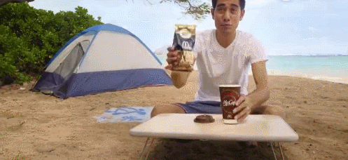 海边 沙滩 帐篷 好快捷方便的咖啡
