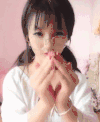 美女 眼镜 手指 指甲油