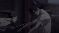 女汉子 肌肉男 打斗 武器