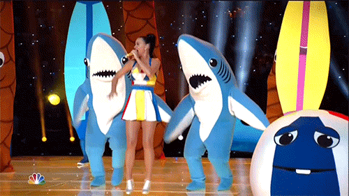 凯蒂派瑞 二千零一十五 半场表演 离开了鲨鱼 一半的时间 超级碗49