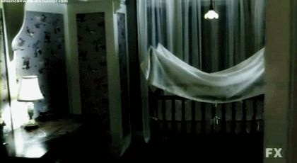 房间 灯光 床 白纱
