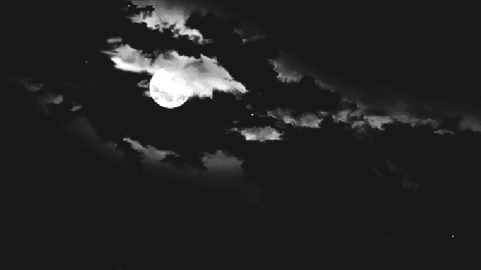 乌云密布 黑夜 月亮 转动