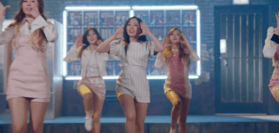 MV SONAMOO 动作 我喜欢你? 跳舞 韩国女团
