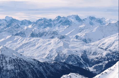 阿尔卑斯山风景雪山美景gif动图_动态图_表情包下载_soogif