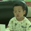 小男孩 可爱 发呆 眉头紧皱
