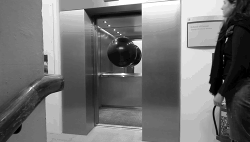 电梯 美女 大球 灯光