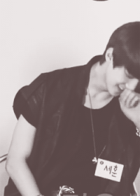 EXO 黑白 卖萌 娘炮