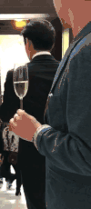 靳东 绅士 酒杯 帅气