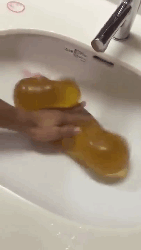 洗手盆 水龙头 柔软 黄色