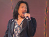 明星 舞台 长发 唱歌