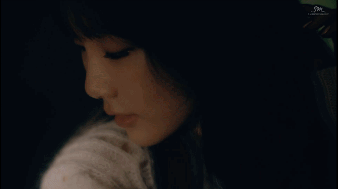 金泰妍 <11·11> MV 手机
