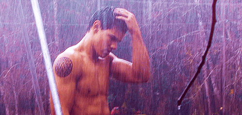男人 淋雨 肌肉 淋湿