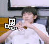 TFBOYS 王源 帅哥 嗯 点头