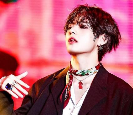 防弹少年团 帅气 小哥哥 金泰亨 BTS