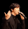 帅哥 唱歌 表演