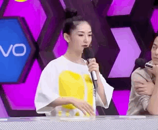 謝娜 何炅 主持 搞笑
