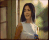回头 长发 可乐 微笑