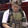 大爷 拍桌子 迫击炮 搞笑
