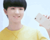 王俊凯 tfboys  OPPO手机代言人 小鲜肉