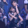 美女 舞台 表演 唱歌