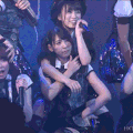 美女 舞台 表演 唱歌
