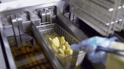麦乐鸡的制作过程 鸡肉 过程 鸡块