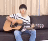 爱豆 tfboys 王俊凯 弹吉他 魅力 才艺 帅气 撩妹 吸粉