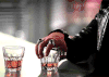 皮衣男 酒杯 戒子