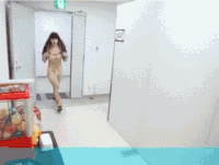 可爱 打招呼 性感 路过