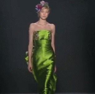 模特 绿裙 走秀 时尚