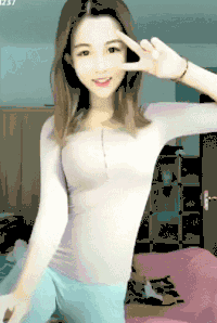 美女 气质 丰满 剪刀手