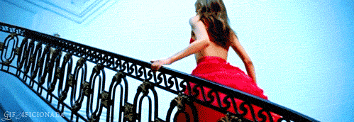 米兰达·可儿 上楼梯 时尚 性感