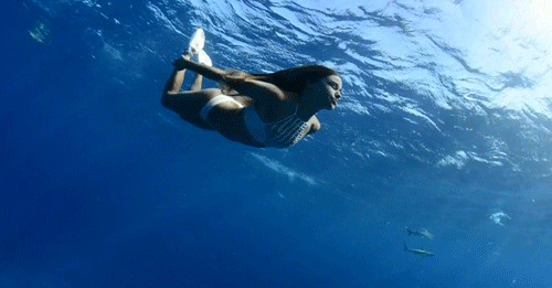 游泳 潜水 自由翱翔 比基尼