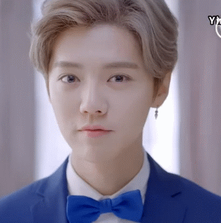 鹿晗 小鲜肉 男神 帅哥