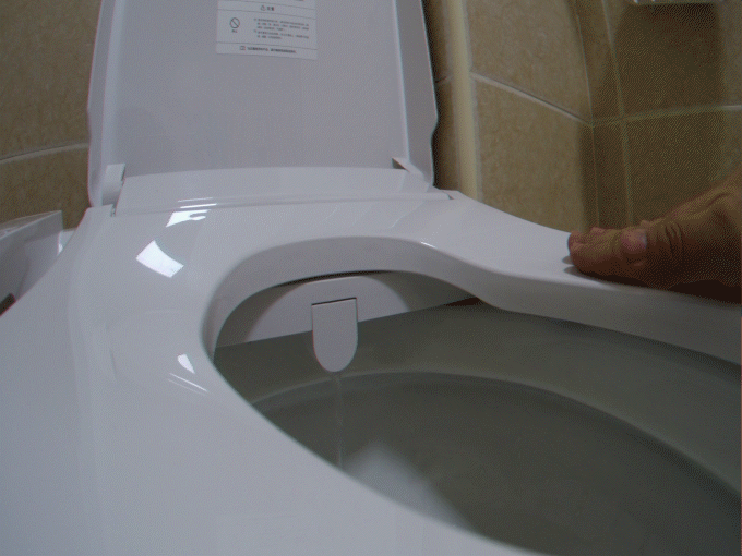 马桶 自动冲洗 厕所 手