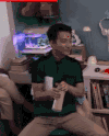 黄轩 开心 微笑  喝茶