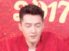 胡歌 眨眼睛 摇头 说话