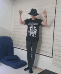 EXO 吴世勋 亲爱的阿基米德 喵星人 帅气 手舞足蹈 搞笑