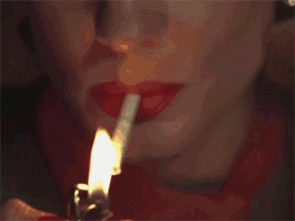 美女 气质 抽烟 打火机