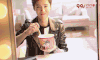 鹿晗 luhan 真是 吃货 玖玖爱六粮面