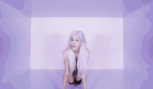 Ariana&Grande Focus MV 短裙 美女 起身