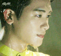 男人 帅气 下雨