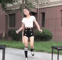 美女 运动 厉害了 身体真柔软