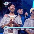 EXO 舞台 拍手 开心