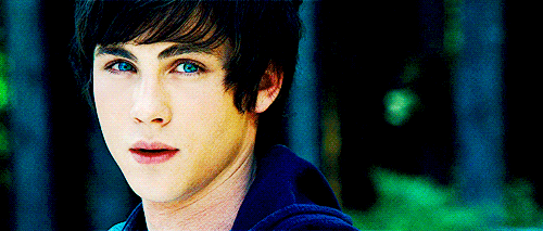 蓝眼睛 帅哥 酷酷的 腼腆