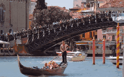 划船 威尼斯 意大利 河流 纪录片 船夫